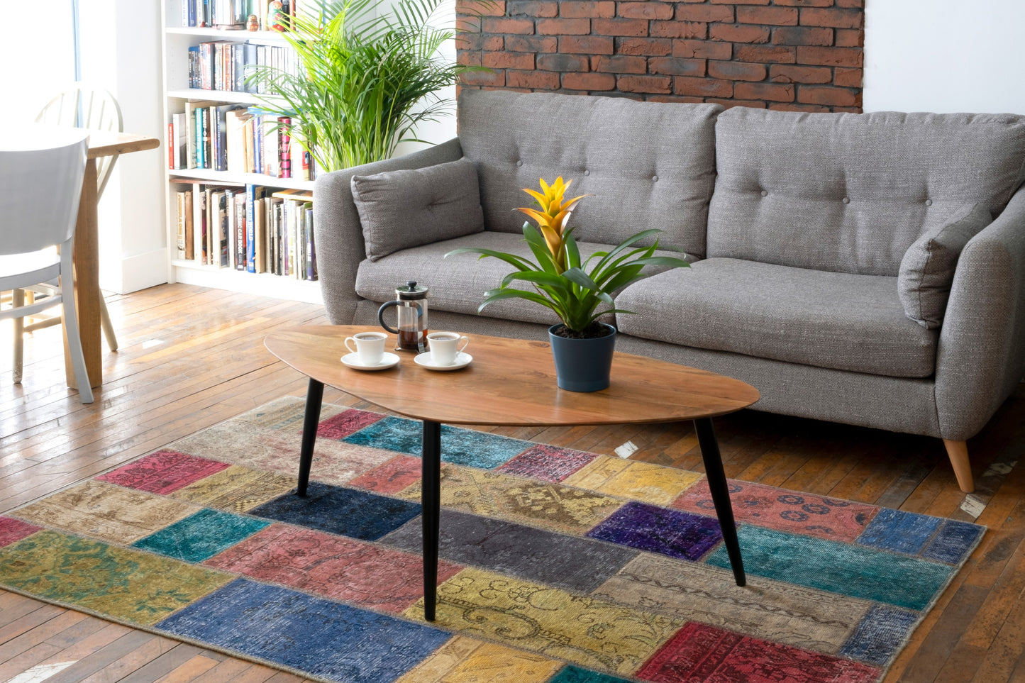 Retro Hardwood Triangle Big Coffee table With Iron Legs